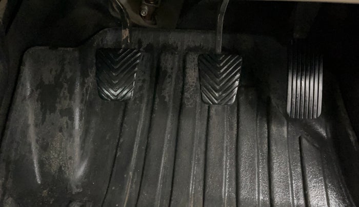 2021 Hyundai Verna S PLUS 1.5 VTVT, Petrol, Manual, 33,753 km, Pedals