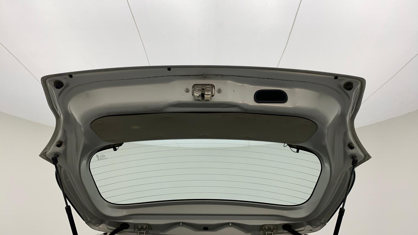 2015 Maruti Celerio ZXI D, Petrol, Manual, 84,223 km, Boot Door Open