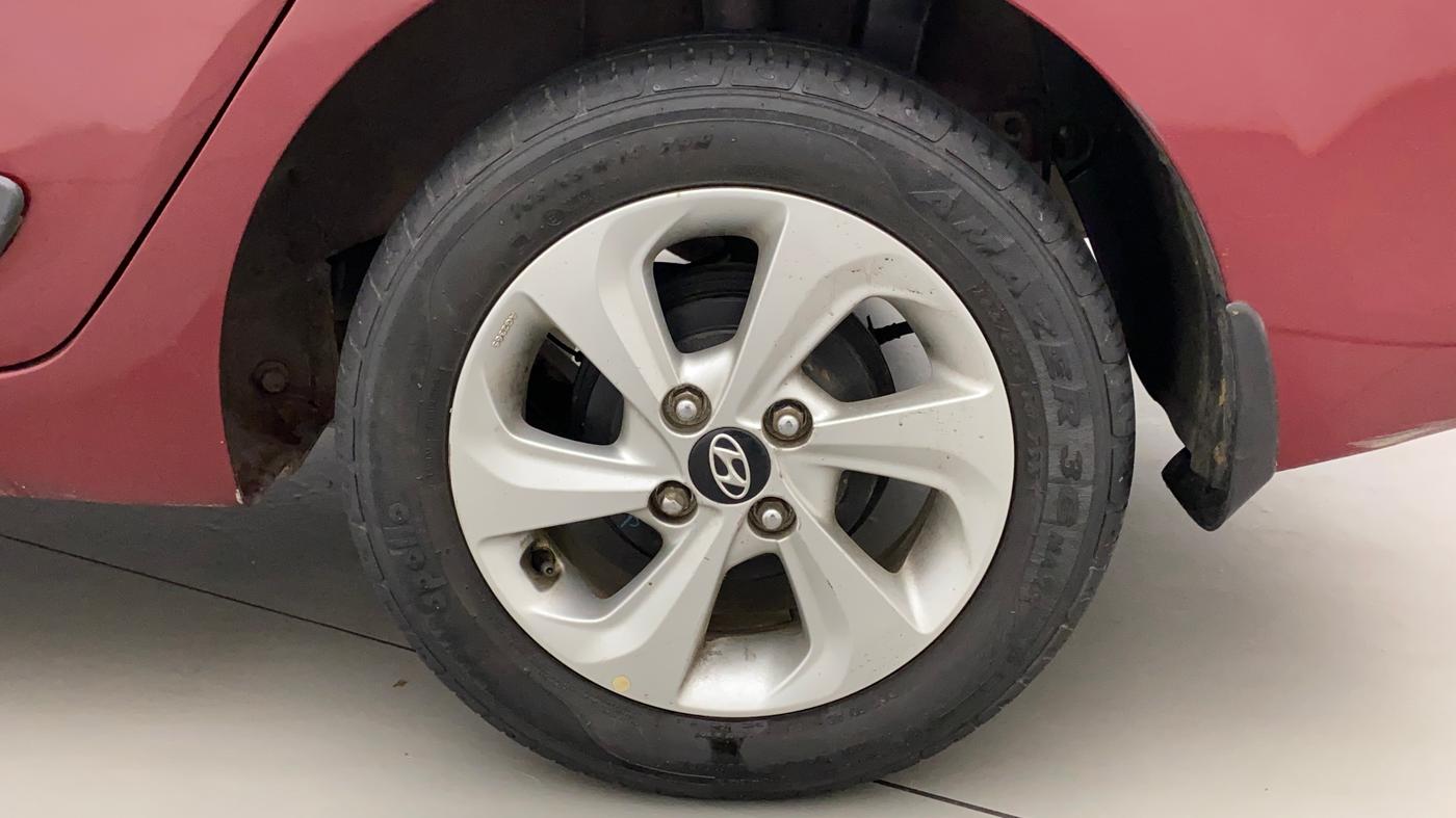 2017 Hyundai Xcent SX 1.2, Petrol, Manual, 33,856 km, Left Rear Wheel