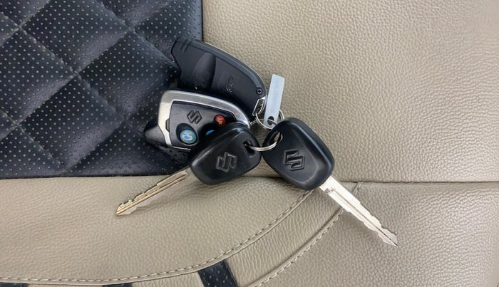 2016 Maruti Celerio VXI AMT, Petrol, Automatic, 44,746 km, Key Close Up