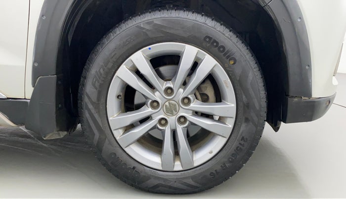 2017 Maruti Vitara Brezza ZDI PLUS, Diesel, Manual, 33,772 km, Right Front Wheel
