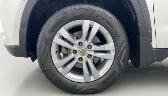 2017 Maruti Vitara Brezza ZDI PLUS, Diesel, Manual, 33,772 km, Left Front Wheel