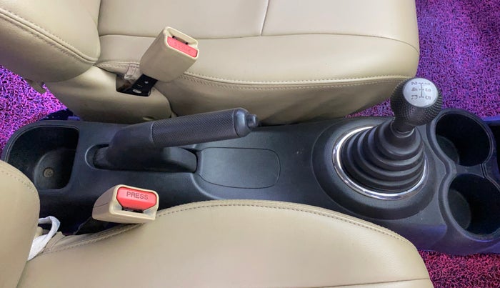 2017 Honda Amaze 1.2L I-VTEC S, Petrol, Manual, 79,704 km, Gear Lever