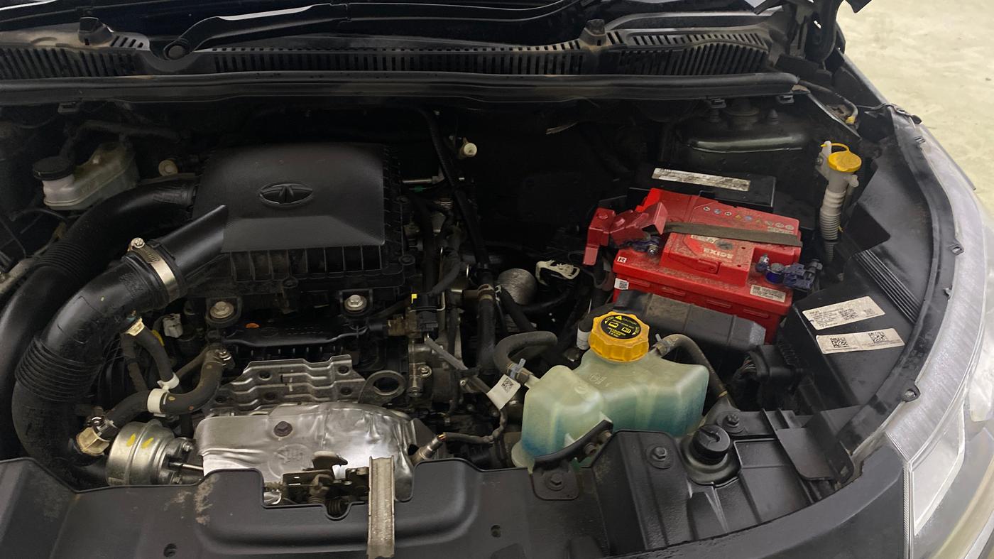 2022 Tata NEXON XZ PLUS PETROL SUNROOF, Petrol, Manual, 12,899 km, Engine View - Left