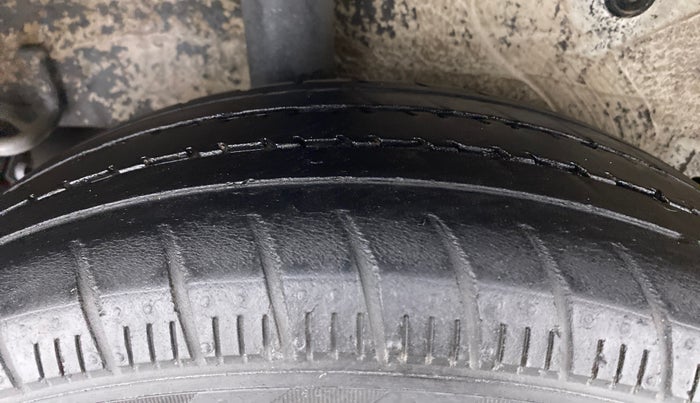 2016 Maruti Celerio VXI AGS, Petrol, Automatic, 56,857 km, Right Rear Tyre Tread