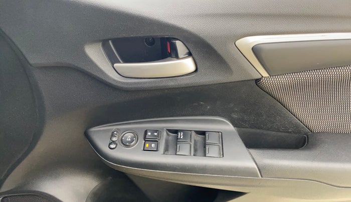 2019 Honda WR-V 1.5L I-DTEC V MT, Diesel, Manual, 80,812 km, Driver Side Door Panels Control