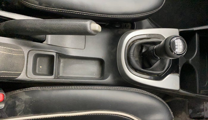 2019 Honda WR-V 1.5L I-DTEC V MT, Diesel, Manual, 80,812 km, Gear Lever