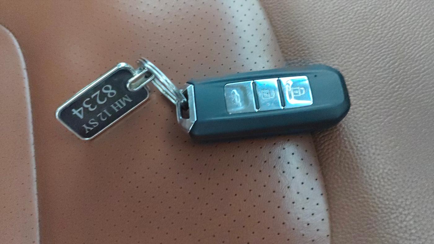 2020 MG HECTOR PLUS SHARP 1.5 PETROL TURBO DCT 6-STR, Petrol, Automatic, 59,511 km, Key Close Up