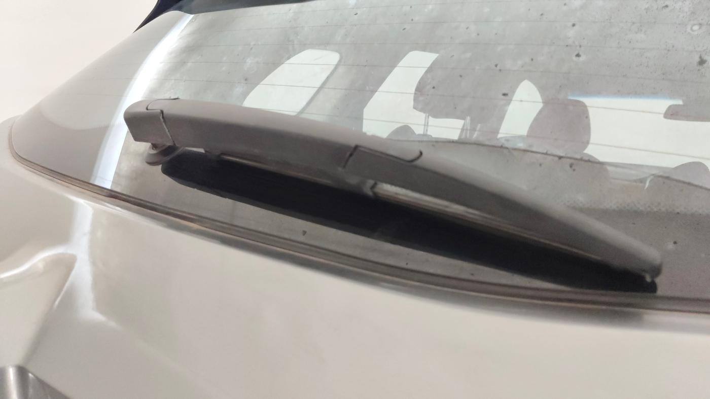 2020 MG HECTOR PLUS SHARP 1.5 PETROL TURBO DCT 6-STR, Petrol, Automatic, 59,511 km, Rear Wiper