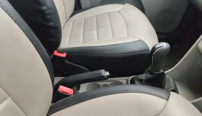 2019 Tata Tiago XZ PETROL, CNG, Manual, 28,177 km, Gear Lever