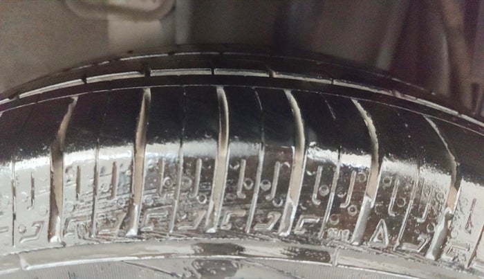 2019 Tata Tiago XZ PETROL, CNG, Manual, 28,177 km, Left Rear Tyre Tread