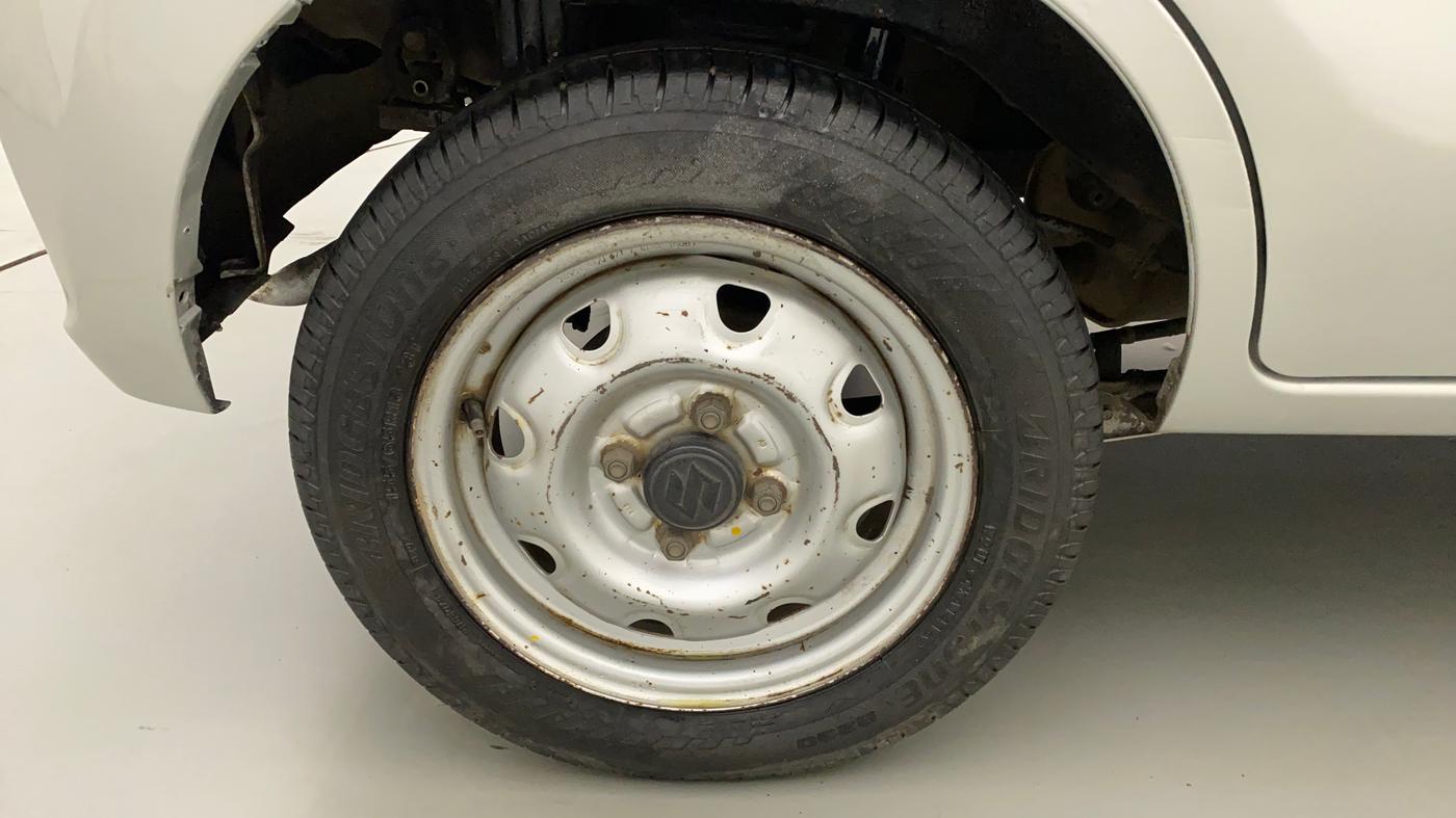 2018 Maruti Alto K10 LXI CNG, CNG, Manual, 54,239 km, Right Rear Wheel