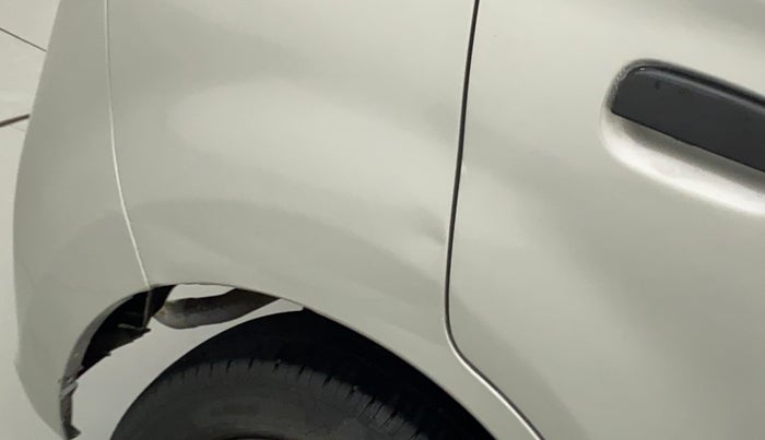 2018 Maruti Alto K10 LXI CNG, CNG, Manual, 54,239 km, Right quarter panel - Slightly dented