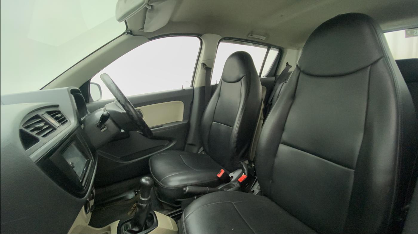 2018 Maruti Alto K10 LXI CNG, CNG, Manual, 54,239 km, Right Side Front Door Cabin