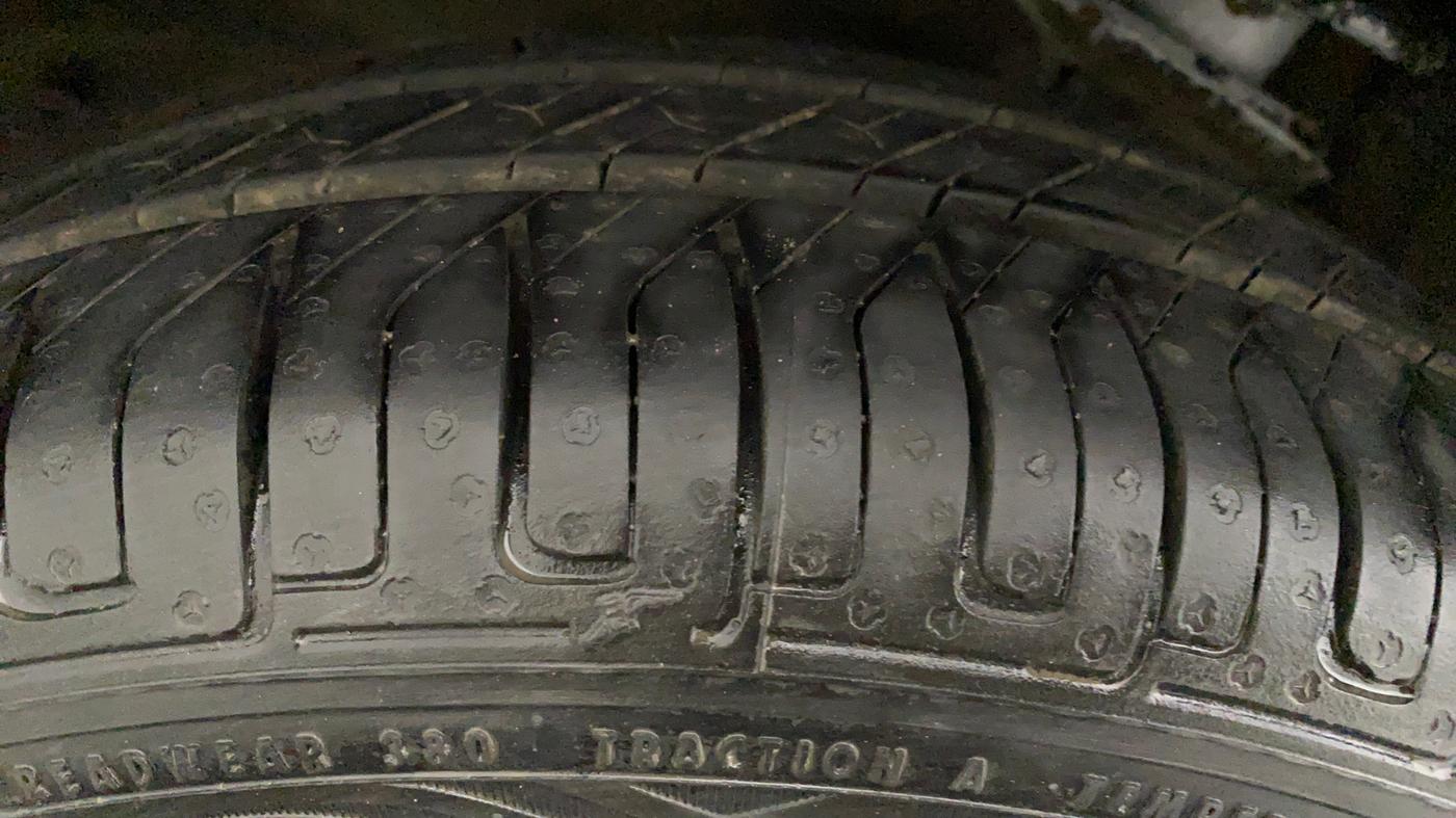 2018 Maruti Alto K10 LXI CNG, CNG, Manual, 54,239 km, Right Rear Tyre Tread