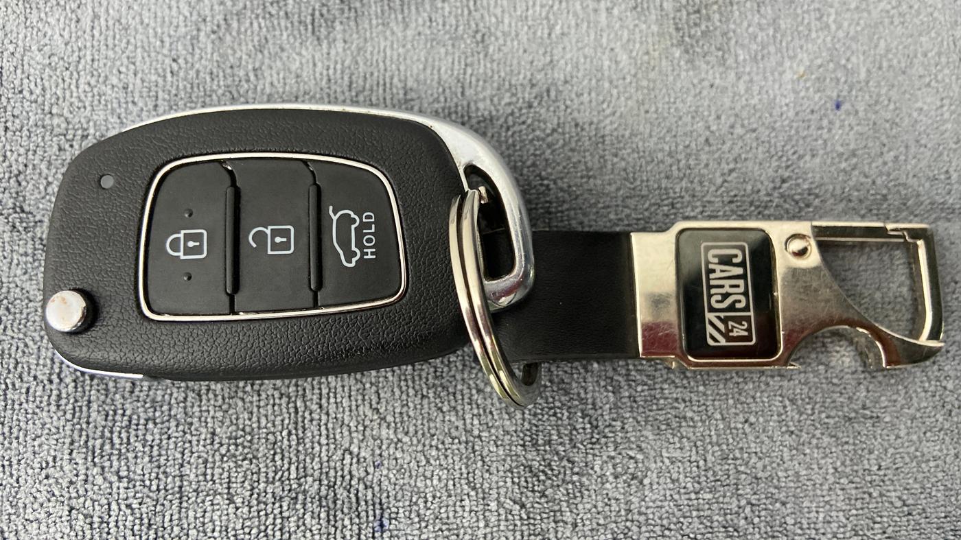 2021 Hyundai VENUE S MT 1.2 KAPPA, Petrol, Manual, 6,063 km, Key Close Up