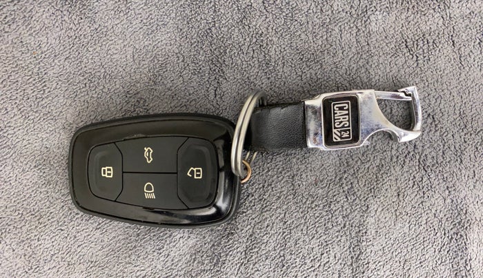 2018 Tata NEXON XZA PLUS PETROL DUAL TONE, Petrol, Automatic, 29,337 km, Key Close Up