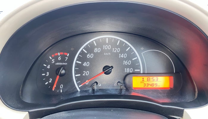 2015 Nissan Micra Active XV, Petrol, Manual, 33,518 km, Odometer Image