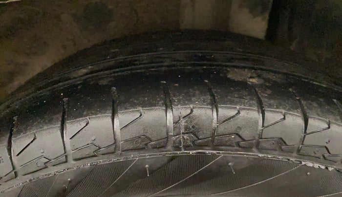 2017 Maruti IGNIS DELTA 1.3, Diesel, Manual, 83,220 km, Left Rear Tyre Tread