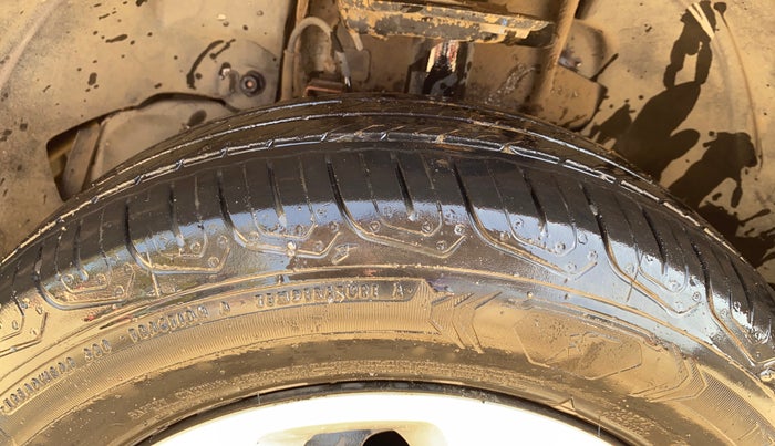 2017 Tata TIGOR XT PETROL, Petrol, Manual, 59,939 km, Left Front Tyre Tread