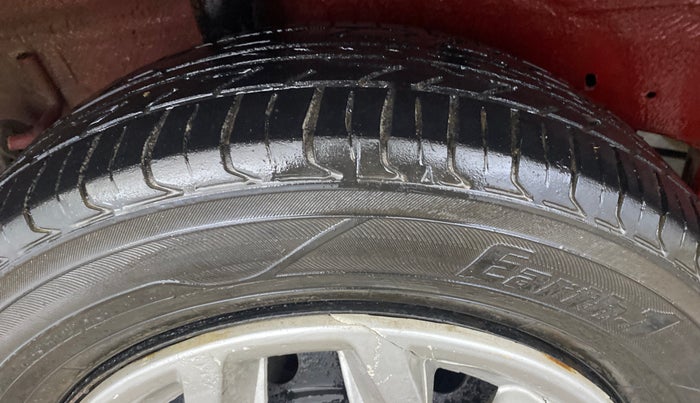 2015 Maruti Celerio VXI, Petrol, Manual, 73,944 km, Right Rear Tyre Tread