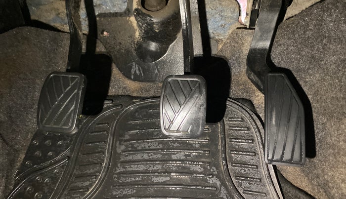 2015 Maruti Celerio VXI, Petrol, Manual, 73,944 km, Pedals