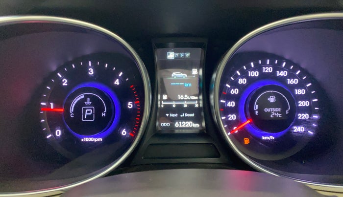 2017 Hyundai Santa Fe 4 WD AT, Diesel, Automatic, 61,184 km, Odometer Image