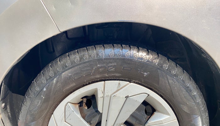 2021 Datsun Redi Go T, Petrol, Manual, 27,556 km, Left Front Tyre Tread