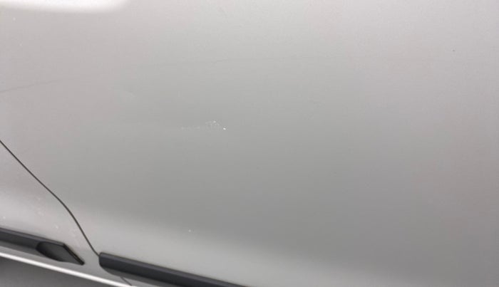 2014 Maruti Wagon R 1.0 VXI, Petrol, Manual, 66,783 km, Driver-side door - Slightly dented