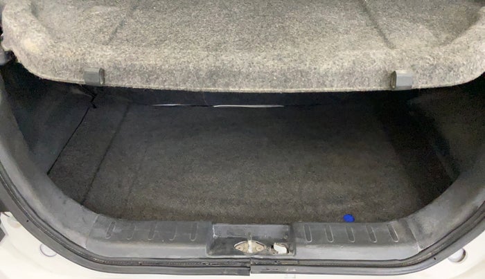 2016 Maruti Alto K10 VXI, Petrol, Manual, 64,491 km, Boot Inside