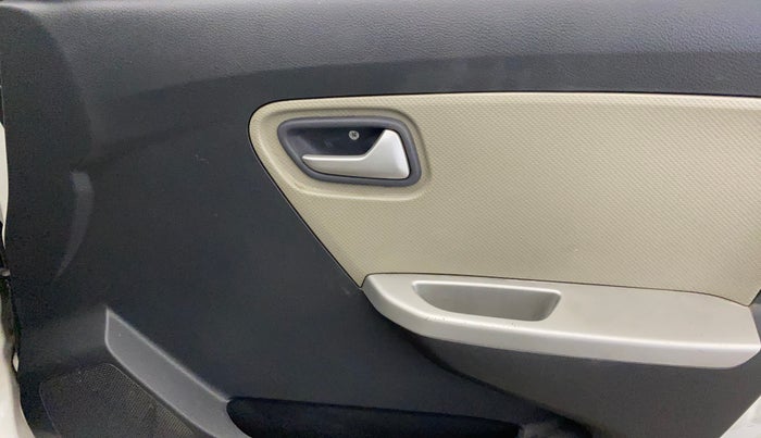 2016 Maruti Alto K10 VXI, Petrol, Manual, 64,491 km, Driver Side Door Panels Control