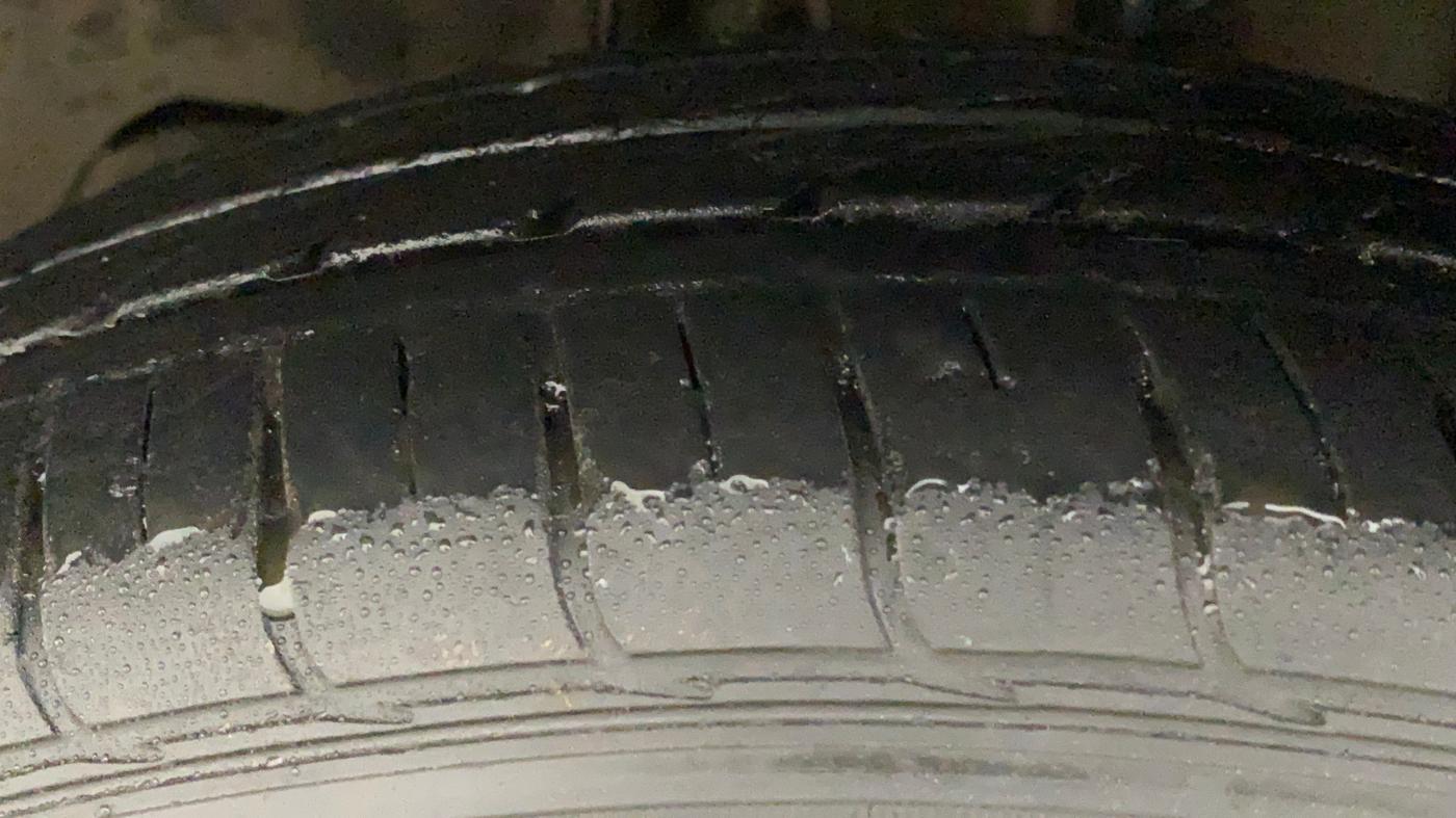 2020 Tata Tiago XZ PLUS PETROL, Petrol, Manual, 25,085 km, Left Front Tyre Tread