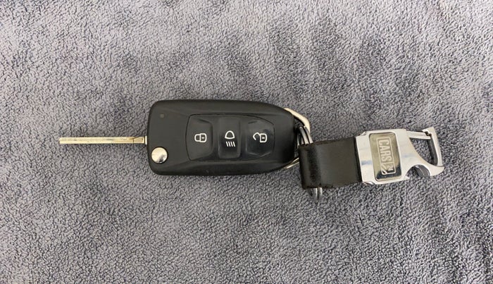 2020 Tata Tiago XZ PLUS PETROL, Petrol, Manual, 25,085 km, Key Close Up
