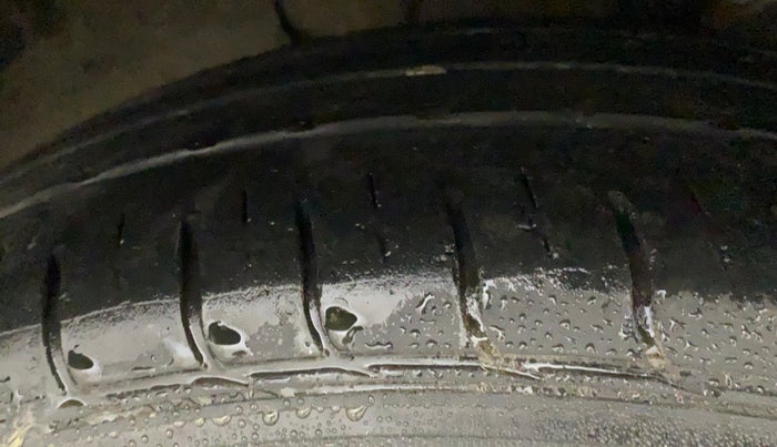 2020 Tata Tiago XZ PLUS PETROL, Petrol, Manual, 25,085 km, Right Front Tyre Tread