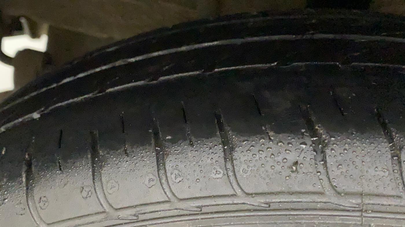 2020 Tata Tiago XZ PLUS PETROL, Petrol, Manual, 25,085 km, Right Rear Tyre Tread