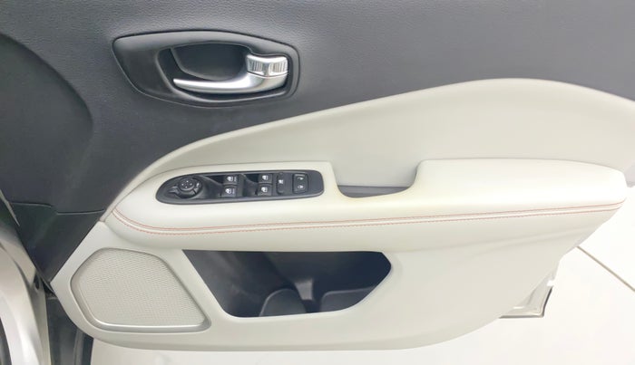 2018 Jeep Compass LIMITED 2.0 DIESEL, Diesel, Manual, 92,258 km, Driver Side Door Panels Control