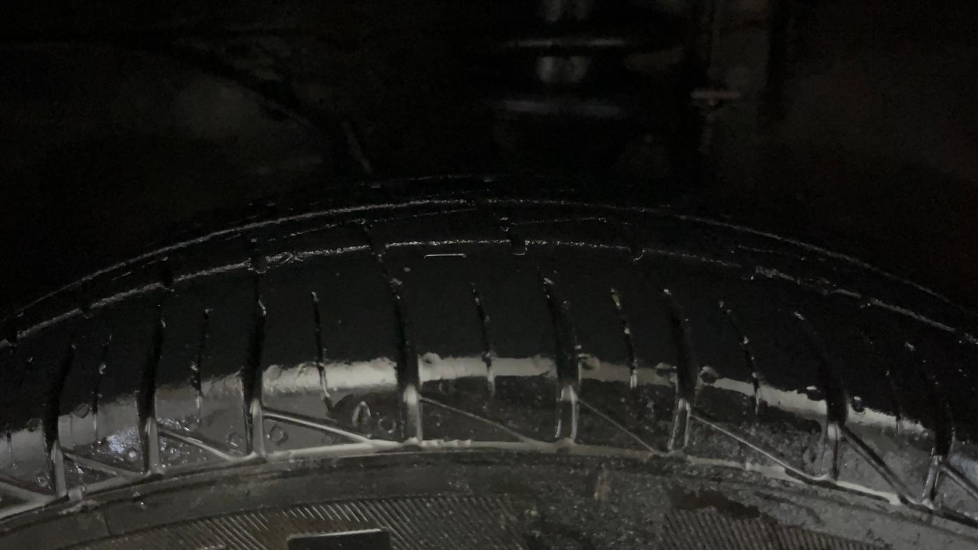 2022 Maruti Alto LXI O, Petrol, Manual, 26,722 km, Left Front Tyre Tread