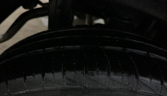 2022 Maruti Alto LXI O, Petrol, Manual, 26,722 km, Right Rear Tyre Tread