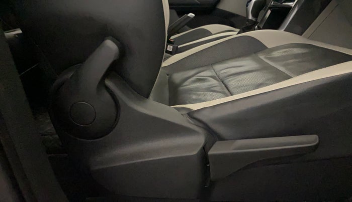 2022 Volkswagen TAIGUN TOPLINE 1.0 TSI AT, Petrol, Automatic, 59,943 km, Driver Side Adjustment Panel