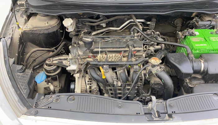 2013 Hyundai i20 SPORTZ 1.2, Petrol, Manual, 30,921 km, Engine View - Right