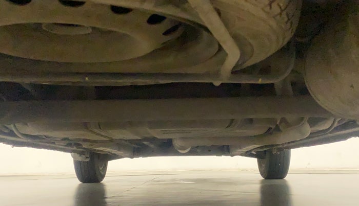 2014 Maruti Ertiga VXI CNG, CNG, Manual, 70,348 km, Rear Underbody