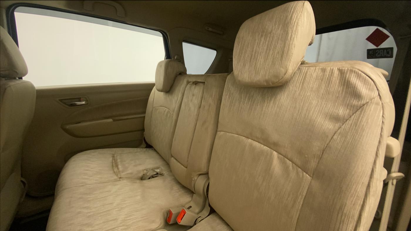 2014 Maruti Ertiga VXI CNG, CNG, Manual, 70,348 km, Right Side Rear Door Cabin