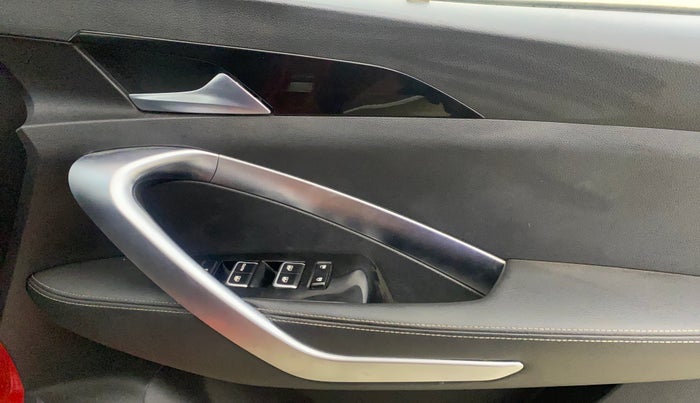 2019 MG HECTOR SHARP 2.0 DIESEL, Diesel, Manual, 87,111 km, Driver Side Door Panels Control