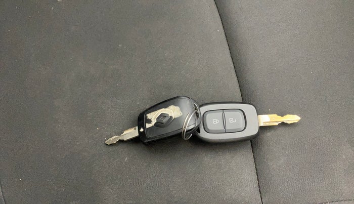 2019 Renault Kwid RXT 1.0, Petrol, Manual, 76,282 km, Key Close Up