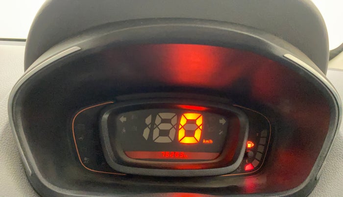 2019 Renault Kwid RXT 1.0, Petrol, Manual, 76,282 km, Odometer Image