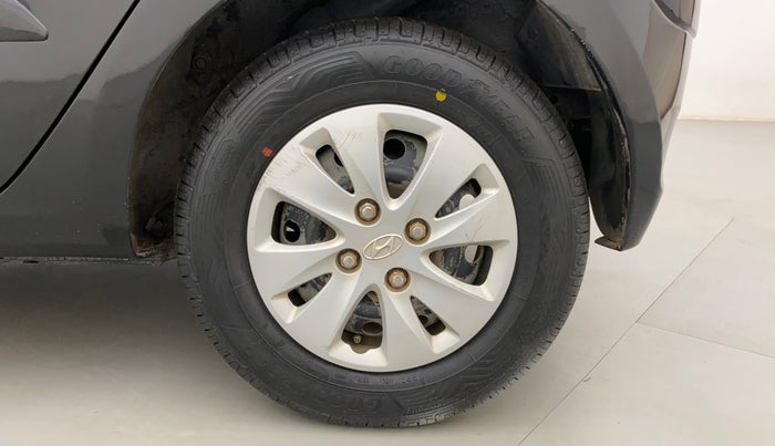 2010 Hyundai i10 SPORTZ 1.2, Petrol, Manual, 75,323 km, Left Rear Wheel