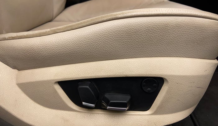 2011 BMW 5 Series 525D 3.0, Diesel, Automatic, 39,176 km, Heated/ Ventilated Seats