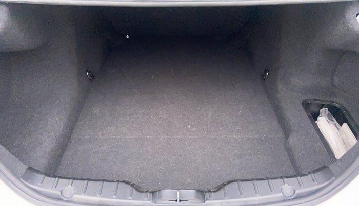 2011 BMW 5 Series 525D 3.0, Diesel, Automatic, 39,176 km, Boot Inside