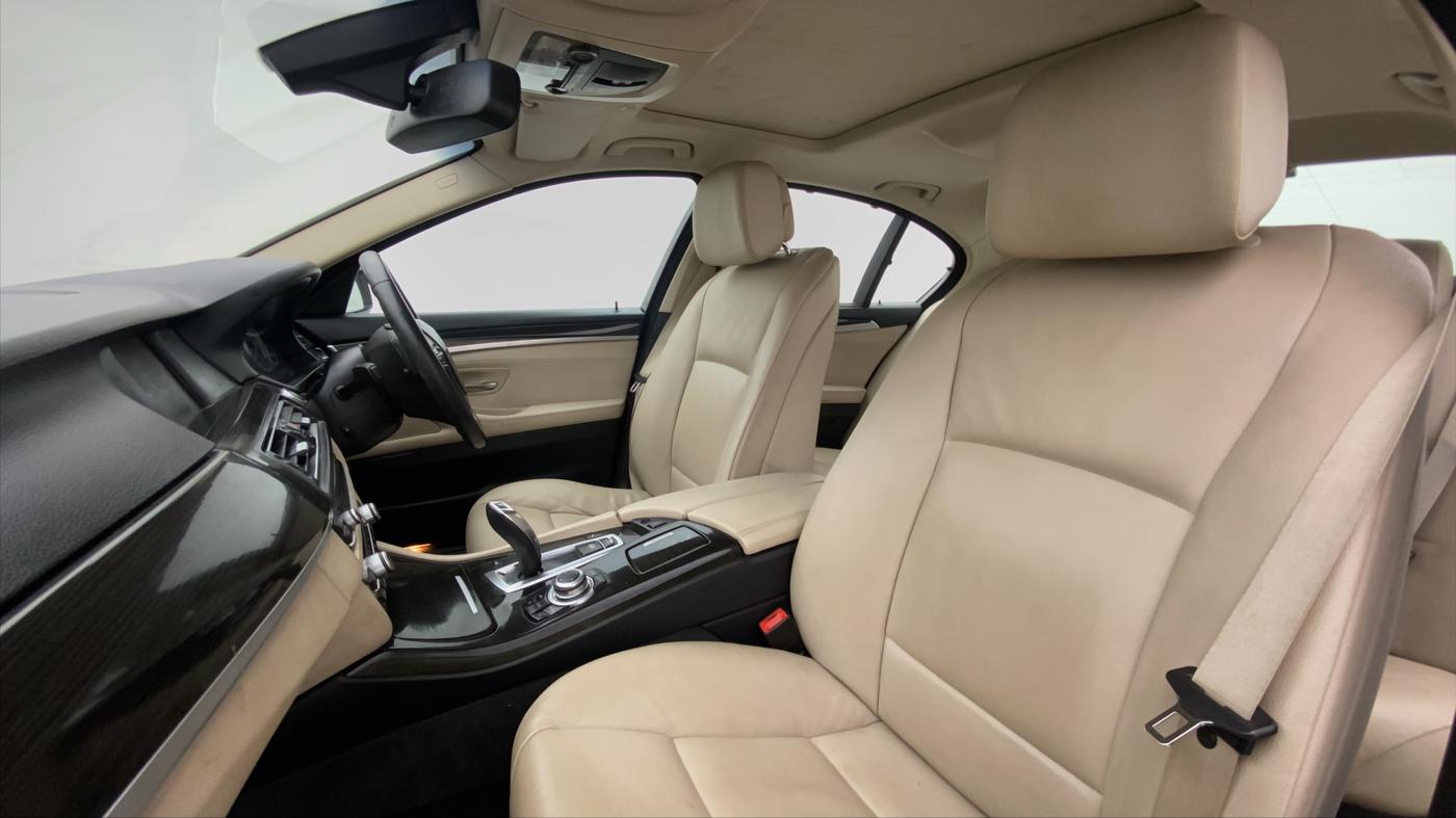 2011 BMW 5 Series 525D 3.0, Diesel, Automatic, 39,176 km, Right Side Front Door Cabin