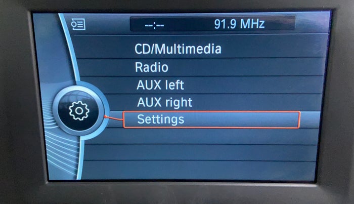 2011 BMW 5 Series 525D 3.0, Diesel, Automatic, 39,176 km, Display Screen For Rear Passengers